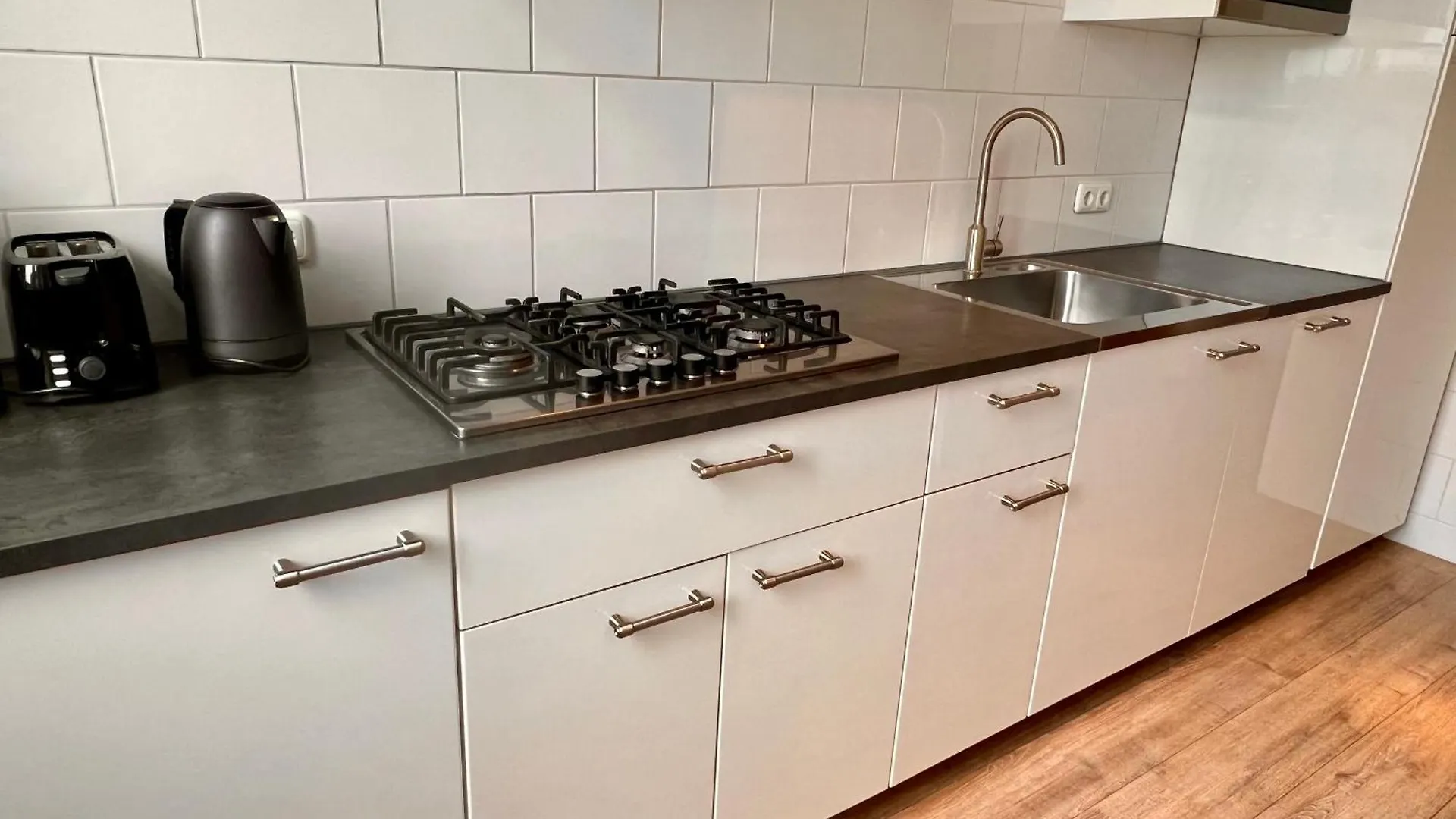 Zandvoort Station Apartment