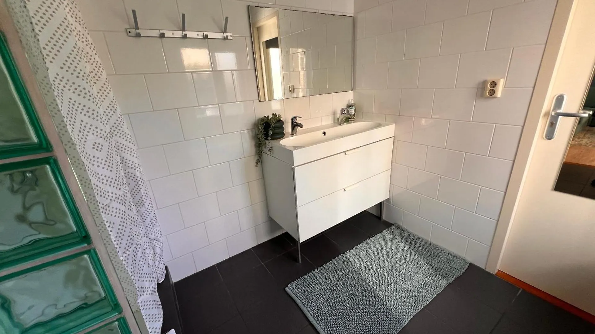Zandvoort Station Apartment Paesi Bassi